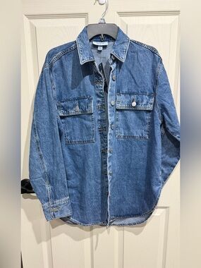 parke shaket target small blue